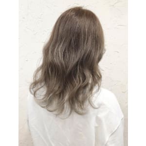 【flor 戸塚】*外国人風透明感カラー+シルバーアッシュ* - Flor_戸塚【フロール トツカ】掲載中