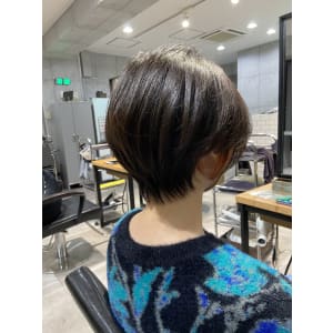 タイトショート