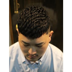 ザ・濡れクロ - barbershop  KONG【バーバーショップコング】掲載中