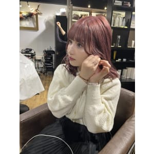 大人可愛いチョコレートモードプリカール外はねボブハイライト