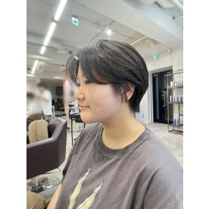 大人可愛いハンサムショート