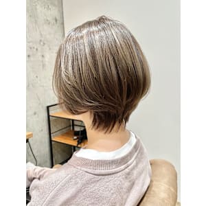 【 t o t . 】ストレートアイロンxショートボブ☆