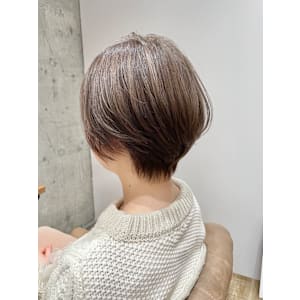 【 t o t . 】ショートボブxストレートアイロン☆