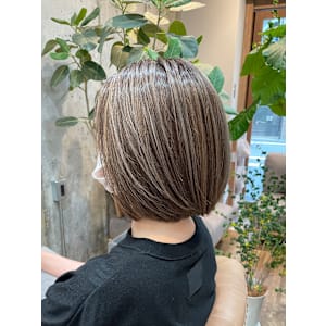 tot．（トット）×ショート