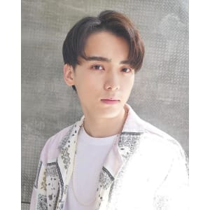 ネイチャーコンマ　韓国マッシュ　センターパート　２