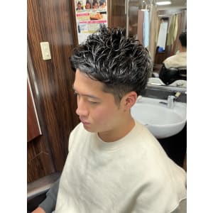 スパイラルパーマ(理容室/メンズ/barber shop新宿