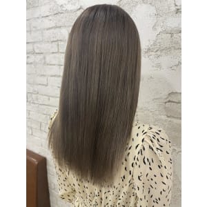 ミルクティーベージュくすみカラー池袋