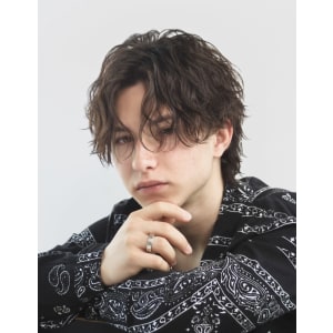 センターパート - メンズヘア整形サロン GOALD 渋谷本店【メンズヘアセイケイサロン ゴールド シブヤホンテン】掲載中