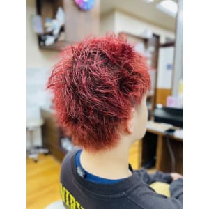 赤髪スパイキーショート - la Loop Hair Design【ラループヘアデザイン】掲載中