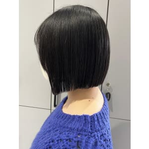 切りっぱなしbob【池袋美容室　uchla】