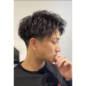 ビジネスマンにオススメのパーマ　ニュアンスツイスト