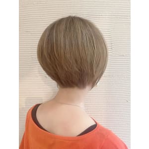 【MICHI refre店　奥原由佳】前下がりボブ