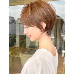 大人可愛い小顔ひし形クビレ丸みボブ20代30代4大人ショート