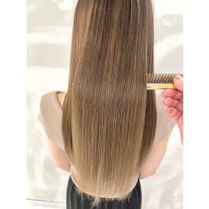 Louer  hairmake×ロング