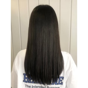 髪質改善ストレート ツヤ髪 デザインカラー - anon【アノン】掲載中
