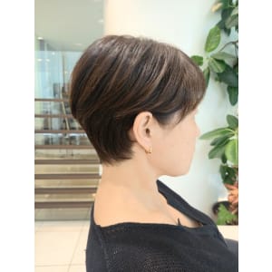 絶壁解消ショート - M KOZO hair 東京駅PCP丸の内店【エムコーゾーヘア】掲載中