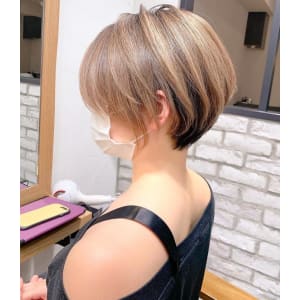 大人可愛い小顔ひし形クビレ丸みボブ20代30代大人ショート