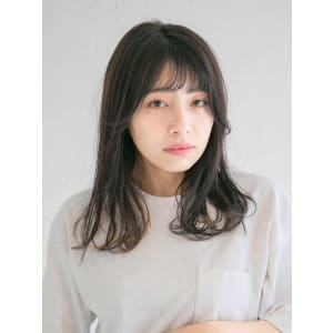 三軒茶屋_レディース_セミロング_ブラック_コテ巻き_小顔