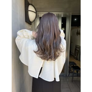 斜めバンググレージュカラー デザインカラー シルキーベージュ