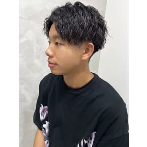 人気！ツイストスパイラルパーマ【池袋美容室　uchla】
