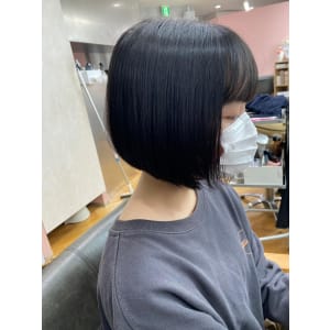 斜めバング/グレージュカラー/デザインカラー/学芸大学
