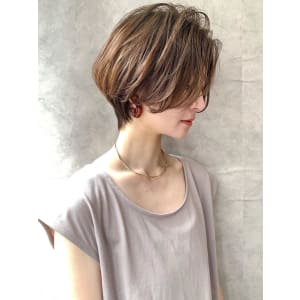 大人可愛い小顔ひし形クビレ丸みボブ20代30代大人ショート