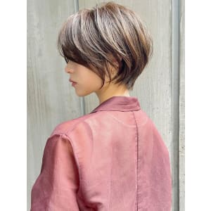大人可愛い小顔ひし形クビレ丸みボブ20代30代大人ショート