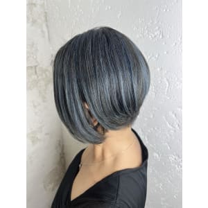 白髪ぼかしハイライトイルミナカラー池袋