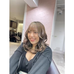 レイヤーカット × インナーカラー - FACE。石川町【フェイスイシカワチョウ】掲載中