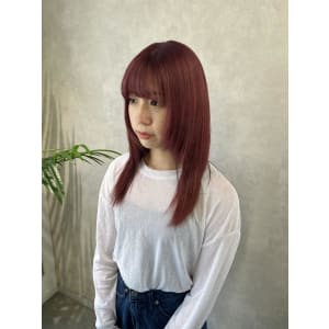 miu&橋本愛海　濃いめレッドカラー