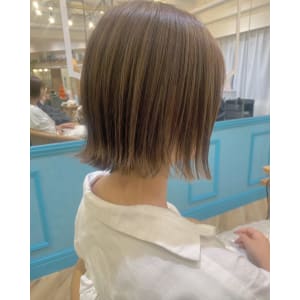【ワンランク上のボブ】外ハネ切りっぱなしボブ - GLROW【グロウ】掲載中