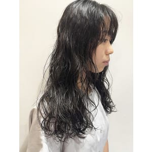 顔まわりレイヤー☆ロングウェーブヘア【池袋 uchla】 - uchla 池袋 by rcid【ウクラ イケブクロ バイ レシッド】掲載中