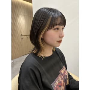 前髪カット顔まわり似合わせ外ハネくびれレイヤーミディ