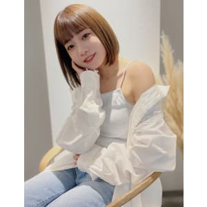 ナチュラルセットの切りっぱなしボブ