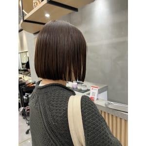 切りっぱなしボブ