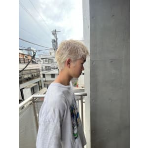 束感ショート 波巻き ハイライト マッシュパーマ - ARCANA 明治神宮前 表参道 原宿【アルカナ メイジジングウマエ オモテサンドウ ハラジュク】掲載中