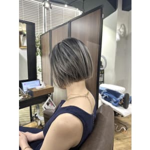 バレイヤージュ ハイライト デザインカラー - ARCANA 明治神宮前 表参道 原宿【アルカナ メイジジングウマエ オモテサンドウ ハラジュク】掲載中