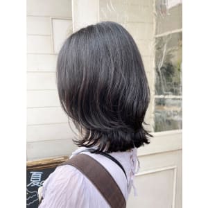 くびれ肩くらいのボブレイヤーでスタイリング簡単梅ヶ丘美容室
