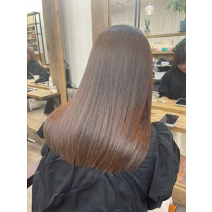 髪質改善トリートメント艶髪ベージュストレートロング渋谷道玄坂
