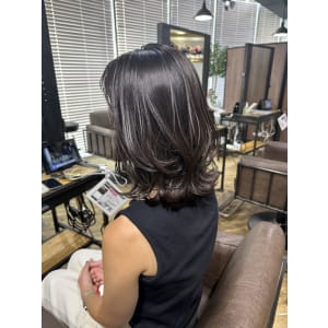 斜めバンググレージュカラーシルキーベージュ マッシュパーマ - ARCANA 明治神宮前 表参道 原宿【アルカナ メイジジングウマエ オモテサンドウ ハラジュク】掲載中
