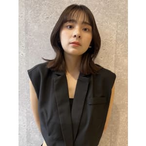 三軒茶屋_レディース_セミロング_ブラウン_コテ巻き_韓国
