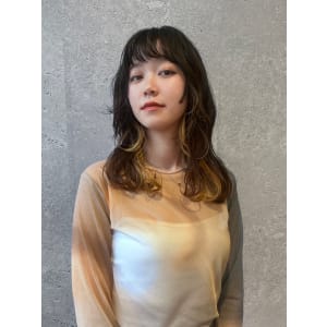 三軒茶屋_レディース_ロング_ブラウン_インナーカラー_小顔