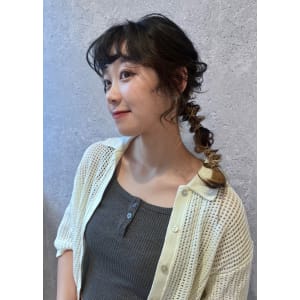三軒茶屋_レディース_ロング_ヘアアレンジ_編み下ろし_小顔