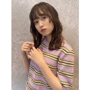 三軒茶屋_レディース_セミロング_コテ巻き_パーマ_小顔