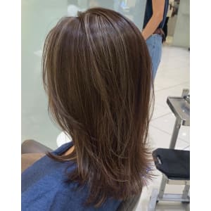 柔らかベージュで仕上げるハイライト - marju銀座【マージュギンザ】掲載中