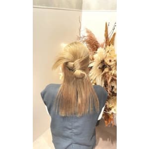 ハーフアップ　お団子　ゴムだけ　簡単