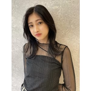 三軒茶屋_レディース_ロング_黒髪_ストレート_ニュアンス