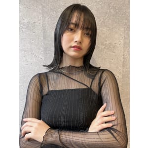 三軒茶屋_レディース_ミディアム_ボブ_黒髪_レイヤー_小顔