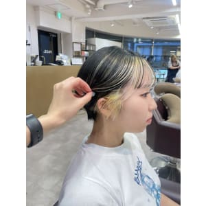 ハンサム　ショート　前髪あり