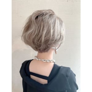 【MICHI refre店 福光柚香里】ゆるふわショート